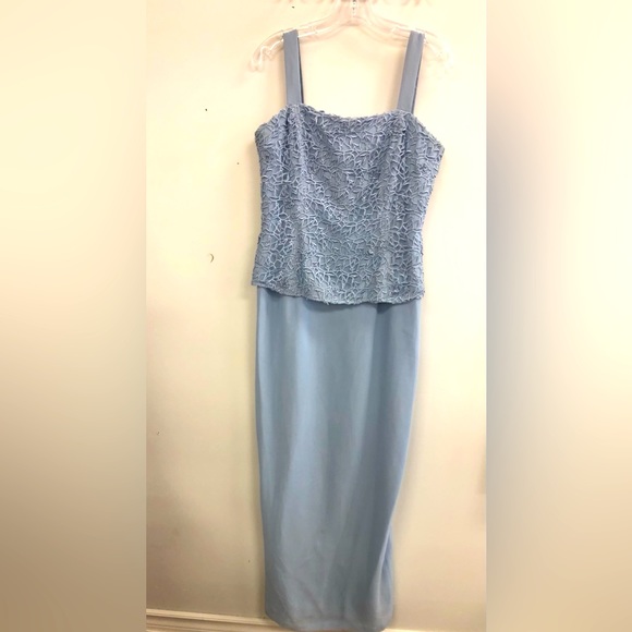 CAMERON BLAKE FLOOR LENGTH IN BABY BLUE COLOUR  SIZE 12 2PIECES DRESS - Picture 2 of 8